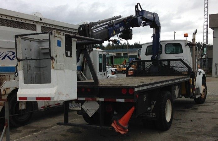 Unit #309 - Crane truck